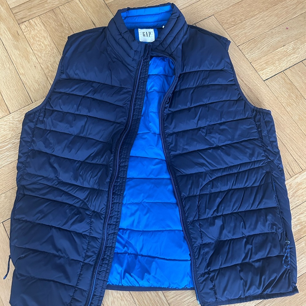 Gap vest